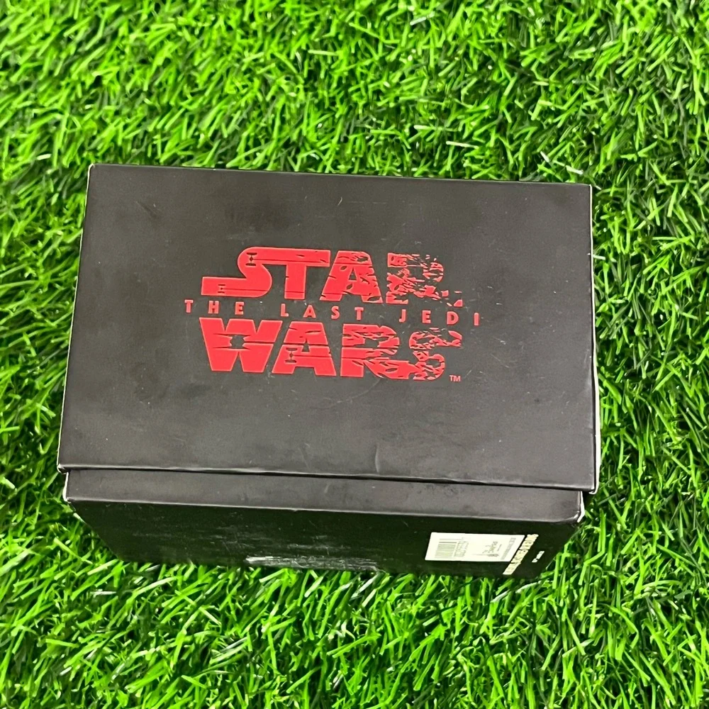 2017 Lot of two Star Wars The Last Jedi LIMITED EDITION Disney Magicbands OSFA